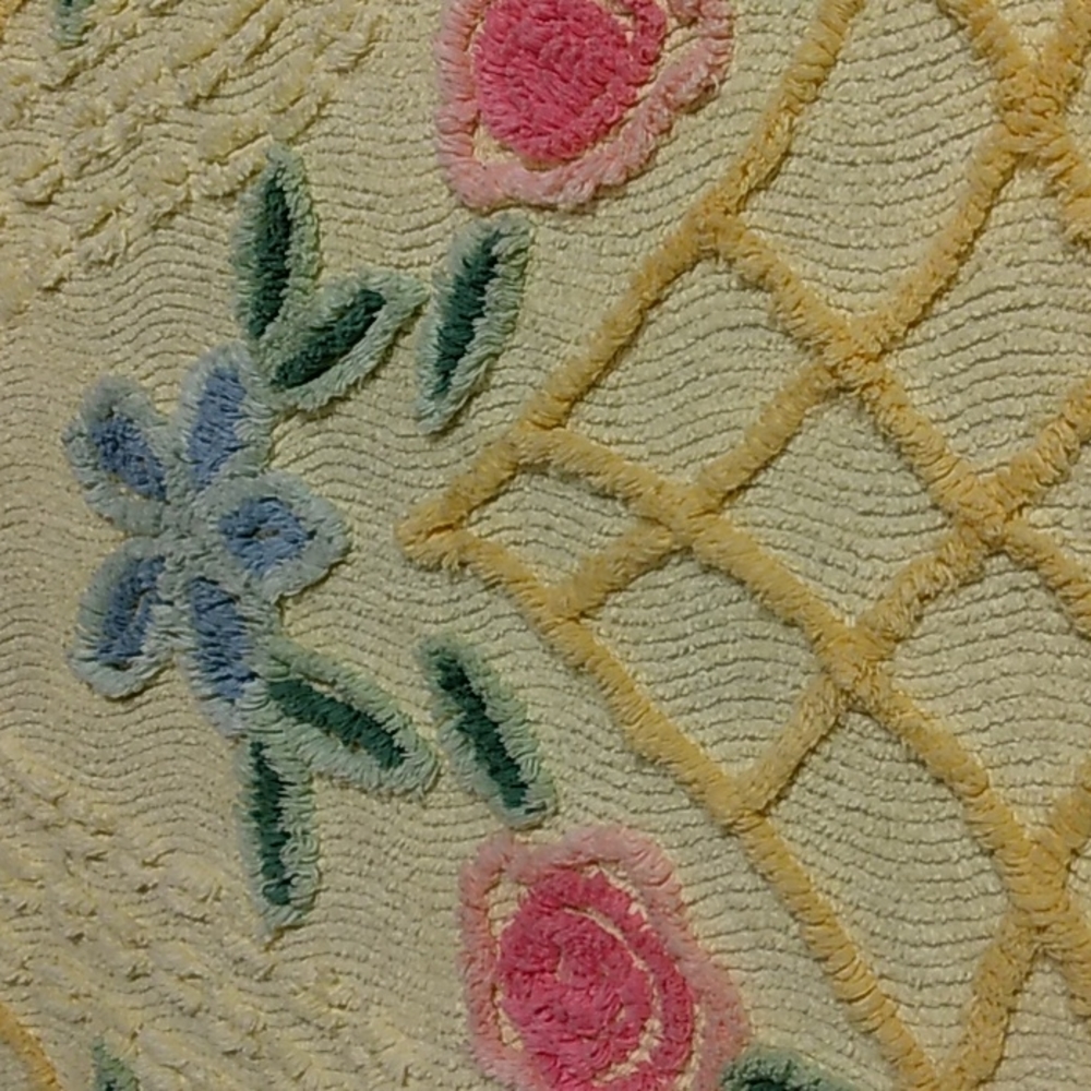 Terry Chenille bedspread 70" x 96" cutter - Picture 4 of 5